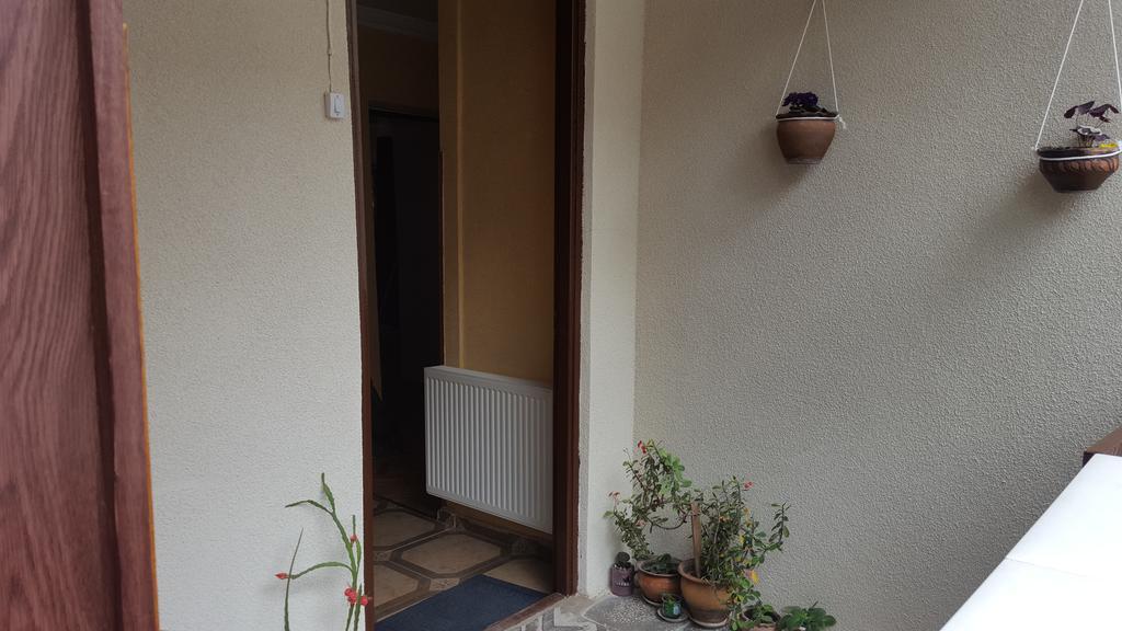 Homestay Nika Тбілісі Екстер'єр фото